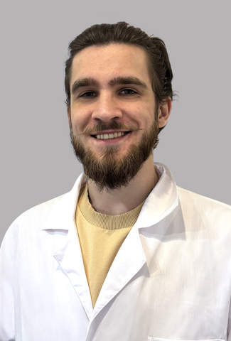 Стоматолог-хирург, имплантолог Беляев Савелий Андреевич