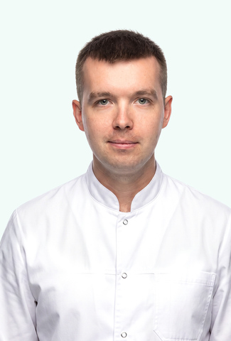 Врач-травматолог-ортопед Самардаков Юрий Андреевич